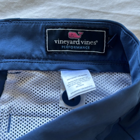 Vineyard Vines Performance Breaker Shorts - Picture 5 of 5